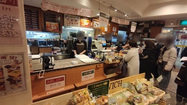 店内４