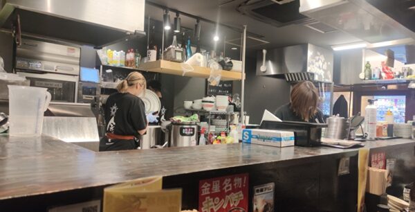 店内２
